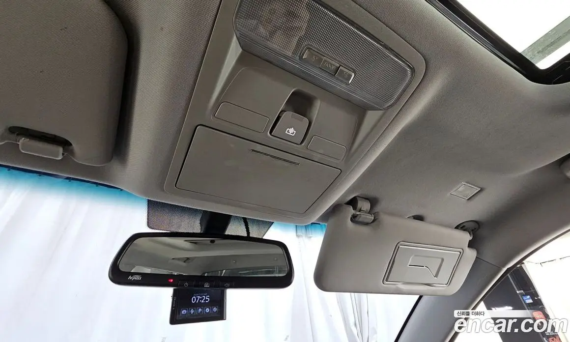 SsangYong Rexton 2018 2.2 автомат (гидро), фото 18 SsangYong Rexton 2018 2.2 автомат (гидро), фото 18