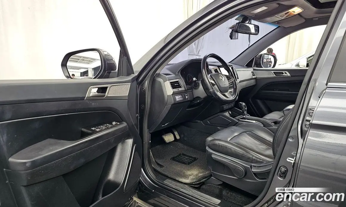 SsangYong Rexton 2018 2.2 автомат (гидро), фото 10 SsangYong Rexton 2018 2.2 автомат (гидро), фото 10