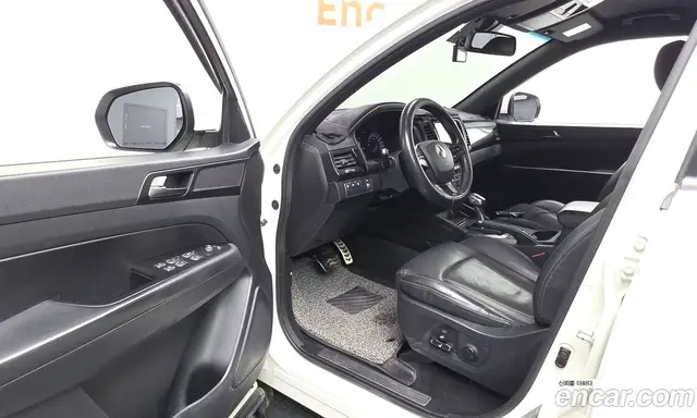 SsangYong Rexton 2021 2.2 автомат (гидро), миниатюра 10 SsangYong Rexton 2021 2.2 автомат (гидро), миниатюра 10