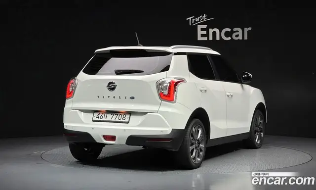 SsangYong TIBOLI 2015 1.6 автомат (гидро), миниатюра 2