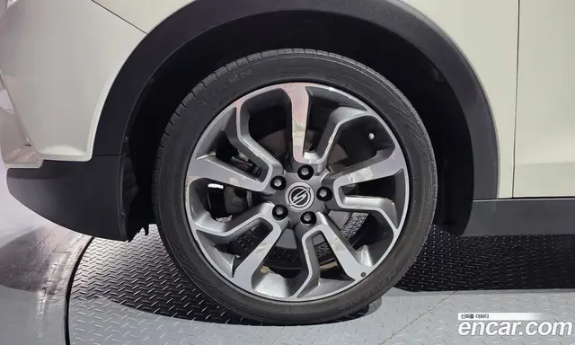 SsangYong TIBOLI 2015 1.6 автомат (гидро), миниатюра 5