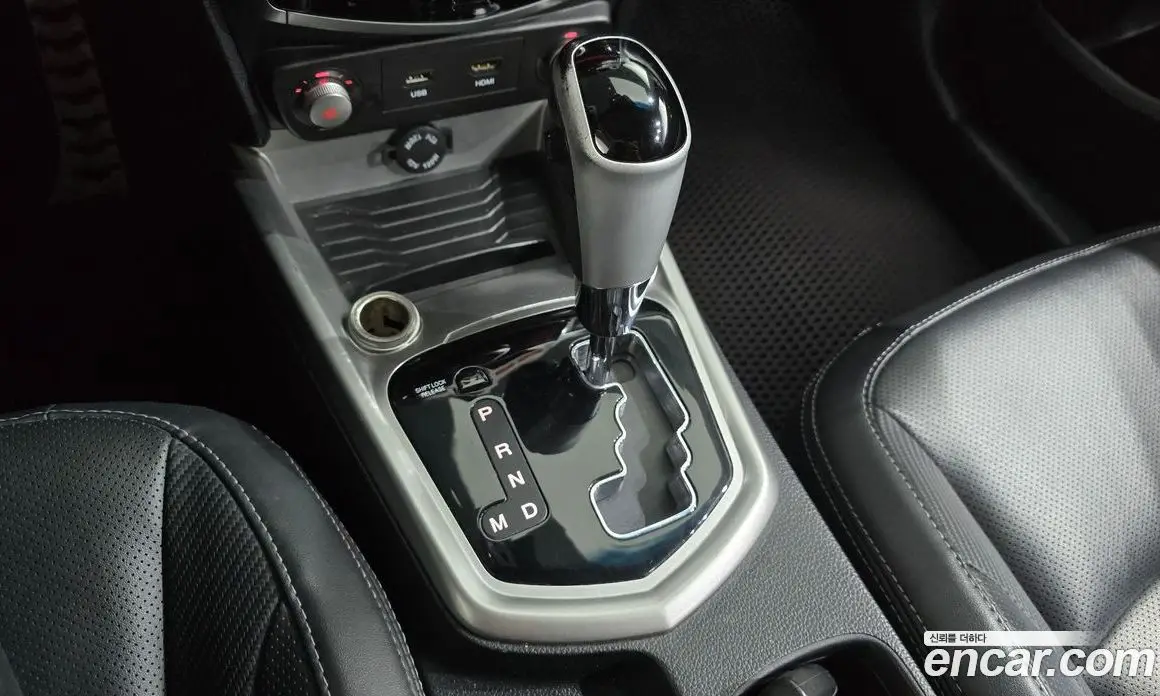 SsangYong TIBOLI 2015 1.6 автомат (гидро), фото 12 SsangYong TIBOLI 2015 1.6 автомат (гидро), фото 12