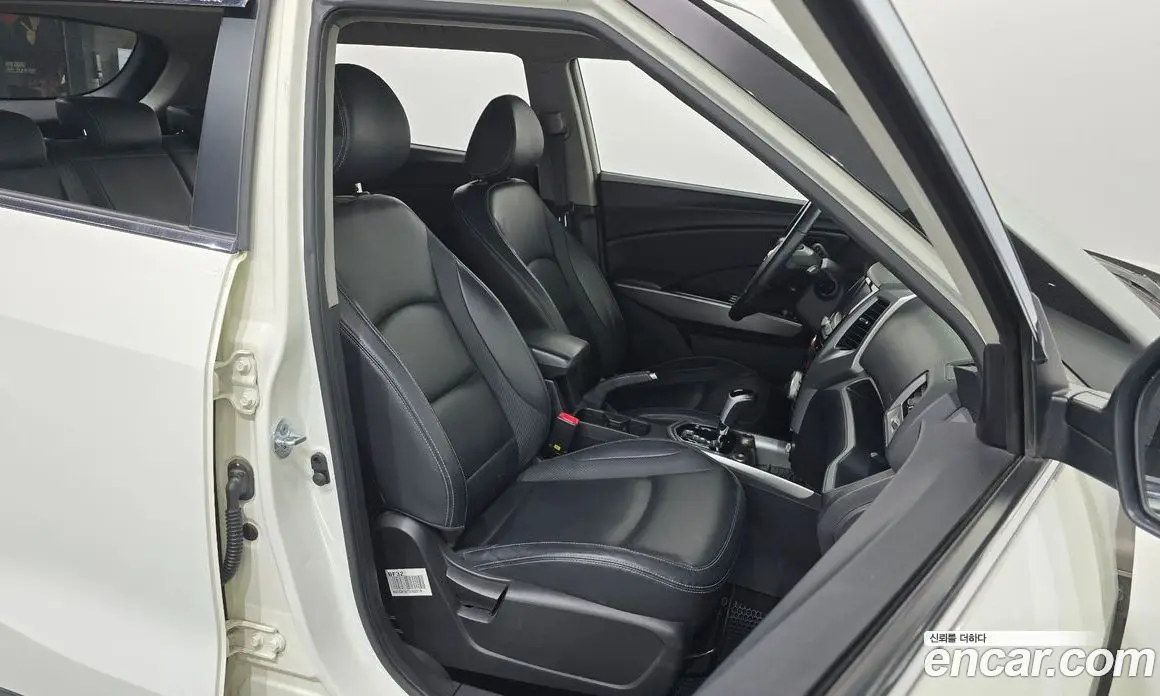 SsangYong TIBOLI 2015 1.6 автомат (гидро), фото 16 SsangYong TIBOLI 2015 1.6 автомат (гидро), фото 16