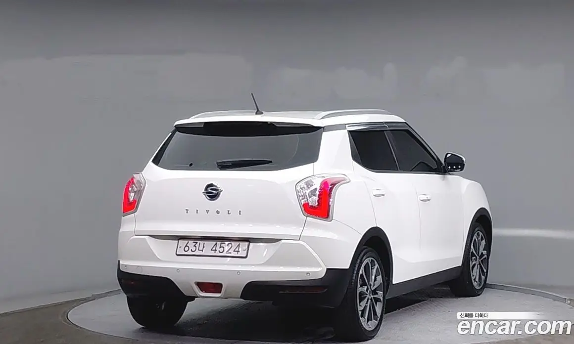 SsangYong TIBOLI 2017 1.6 автомат (гидро), фото 2 SsangYong TIBOLI 2017 1.6 автомат (гидро), фото 2