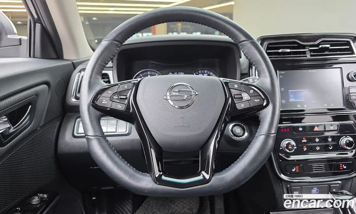 SsangYong TIBOLI 2021 1.5 автомат (гидро), фото 13