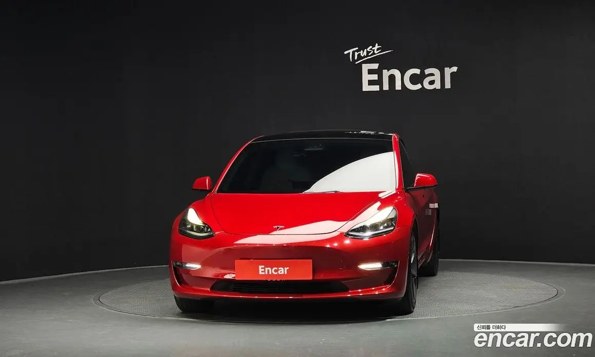 Tesla Model 3 2022 0.2 автомат (гидро), фото 3 Tesla Model 3 2022 0.2 автомат (гидро), фото 3