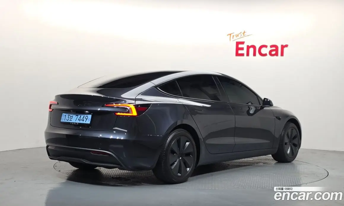 Tesla Model 3 2026 0.2 автомат (гидро), фото 2 Tesla Model 3 2026 0.2 автомат (гидро), фото 2