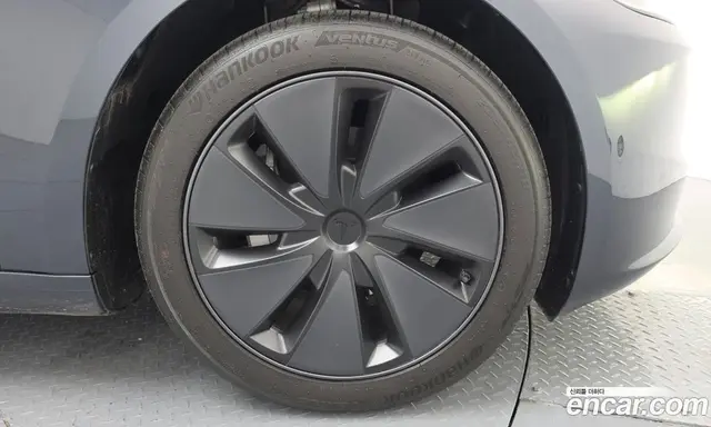 Tesla Model 3 2026 0.2 автомат (гидро), миниатюра 7 Tesla Model 3 2026 0.2 автомат (гидро), миниатюра 7