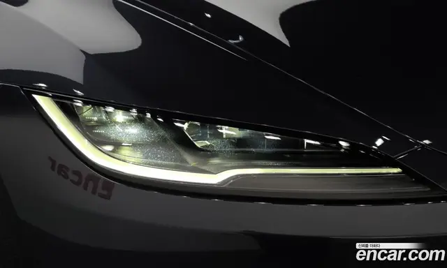 Tesla Model 3 2026 0.2 автомат (гидро), миниатюра 8 Tesla Model 3 2026 0.2 автомат (гидро), миниатюра 8