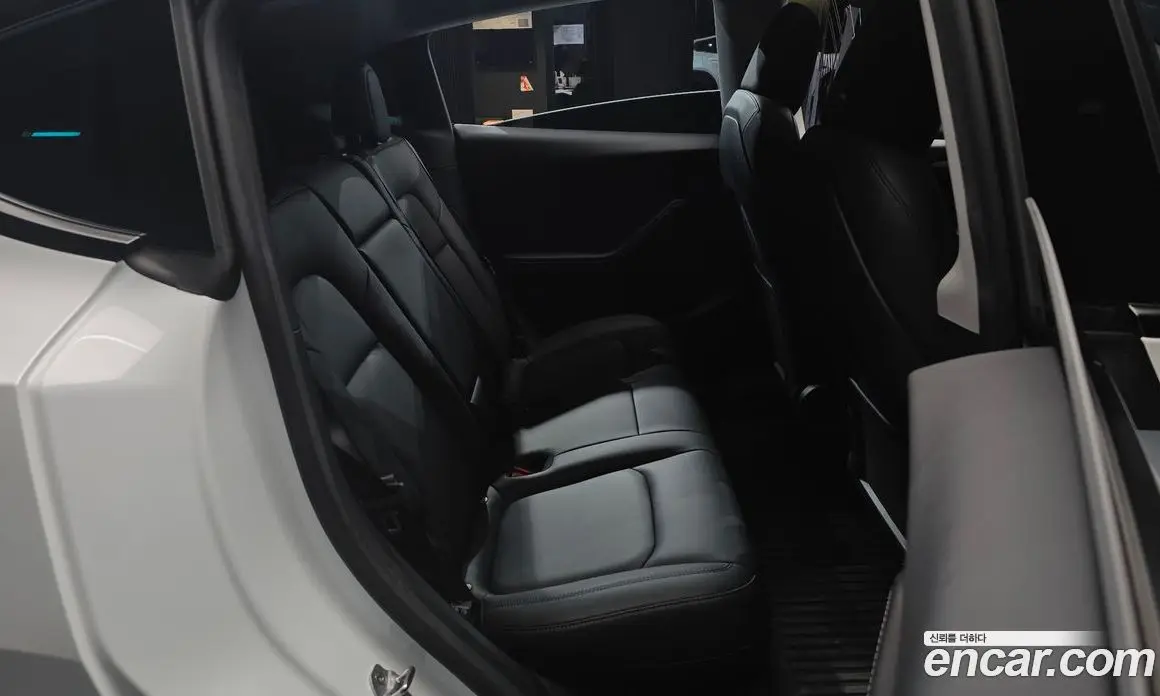 Tesla Model Y 2024 0.2 автомат (гидро), фото 18 Tesla Model Y 2024 0.2 автомат (гидро), фото 18