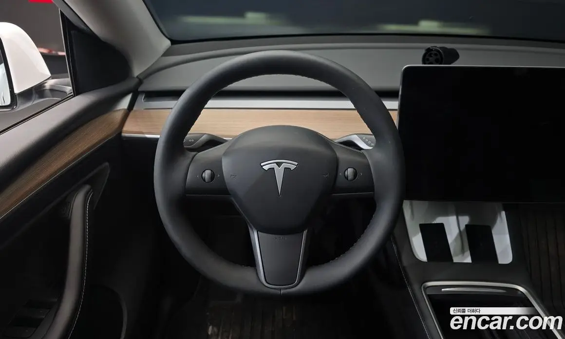 Tesla Model Y 2024 0.2 автомат (гидро), фото 19 Tesla Model Y 2024 0.2 автомат (гидро), фото 19