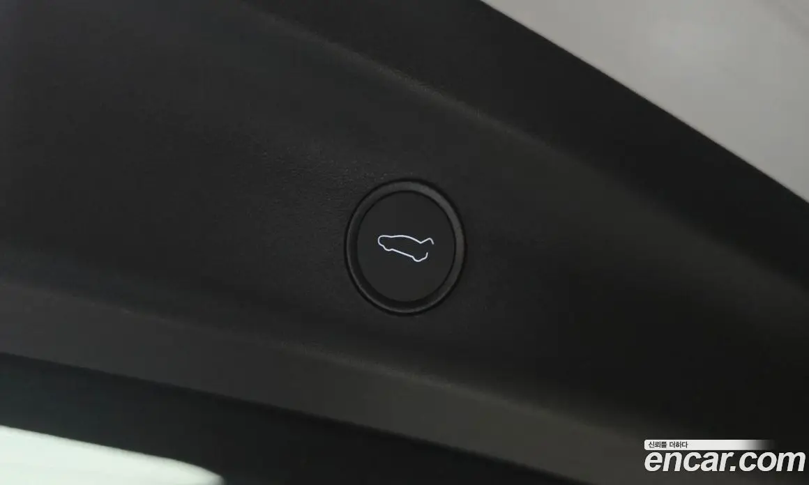Tesla Model Y 2024 0.2 автомат (гидро), фото 26 Tesla Model Y 2024 0.2 автомат (гидро), фото 26