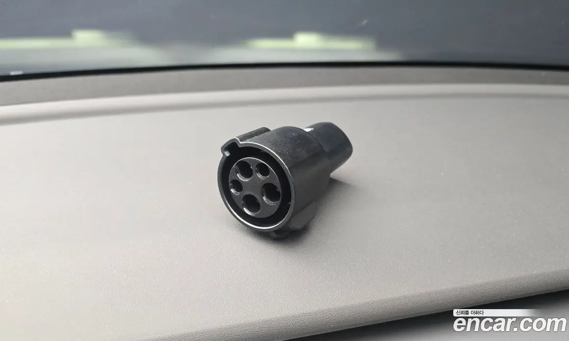 Tesla Model Y 2024 0.2 автомат (гидро), фото 30 Tesla Model Y 2024 0.2 автомат (гидро), фото 30
