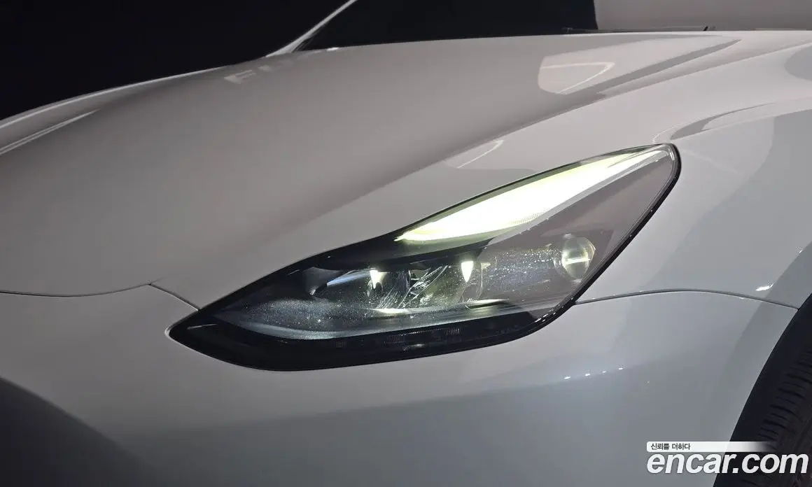 Tesla Model Y 2024 0.2 автомат (гидро), фото 8 Tesla Model Y 2024 0.2 автомат (гидро), фото 8