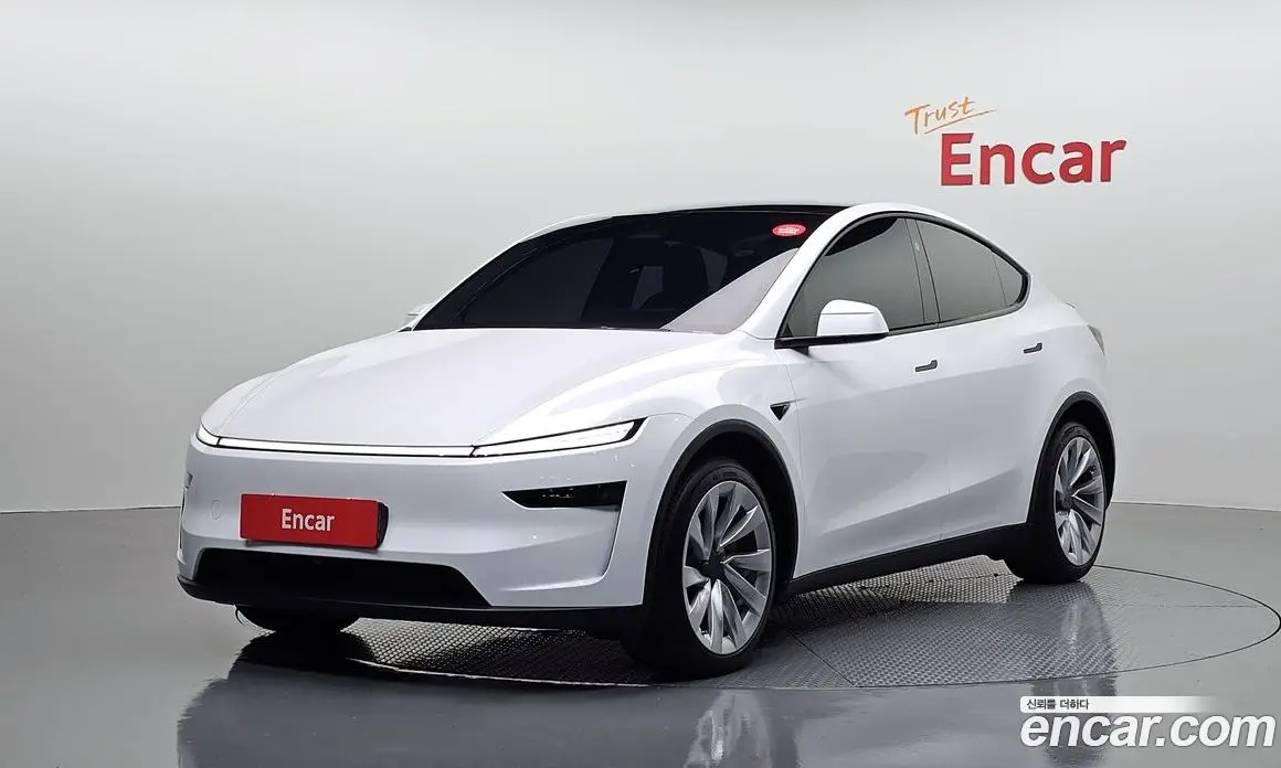 Tesla Model Y 2025 0.2 автомат (гидро), фото 1 Tesla Model Y 2025 0.2 автомат (гидро), фото 1