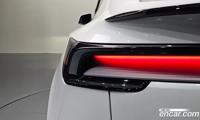Tesla Model Y 2025 0.2 автомат (гидро), миниатюра 9 Tesla Model Y 2025 0.2 автомат (гидро), миниатюра 9