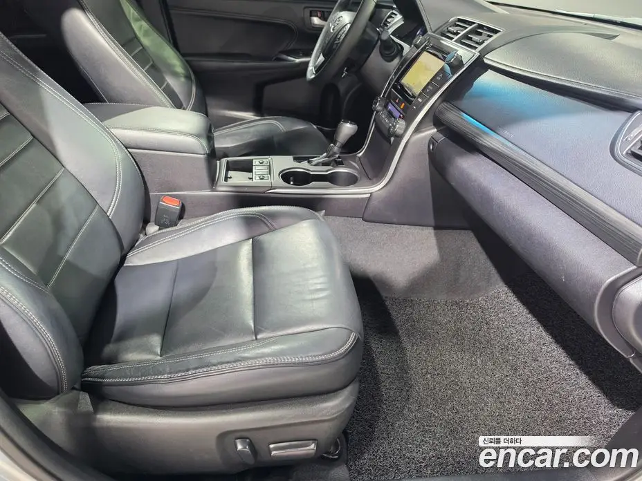 Toyota Camry 2016 2.5 автомат (гидро), фото 14 Toyota Camry 2016 2.5 автомат (гидро), фото 14