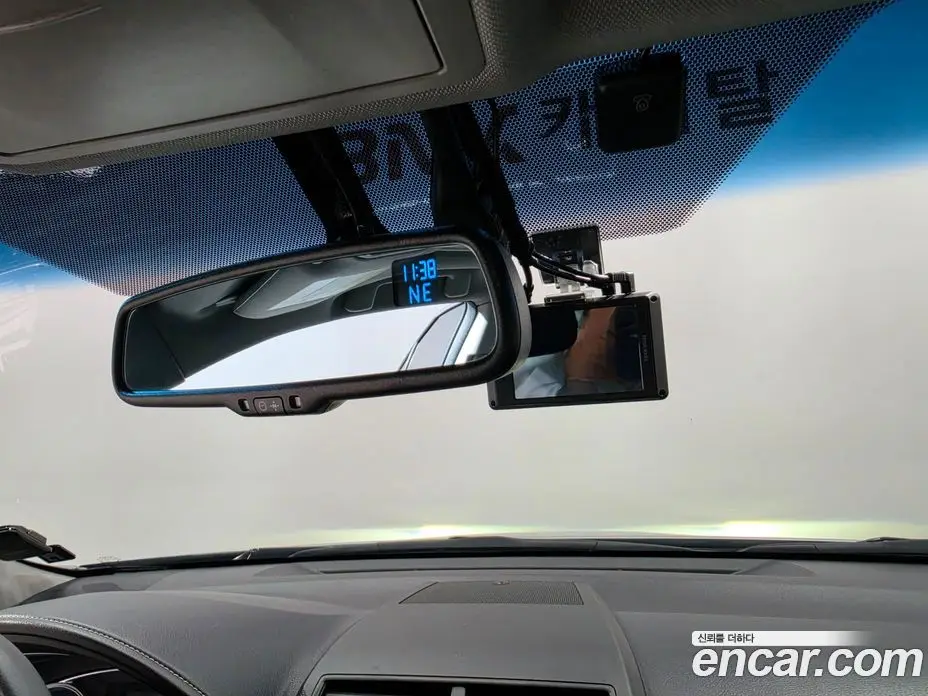 Toyota Camry 2016 2.5 автомат (гидро), фото 19 Toyota Camry 2016 2.5 автомат (гидро), фото 19