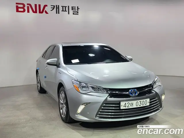 Toyota Camry 2016 2.5 автомат (гидро), миниатюра 3 Toyota Camry 2016 2.5 автомат (гидро), миниатюра 3