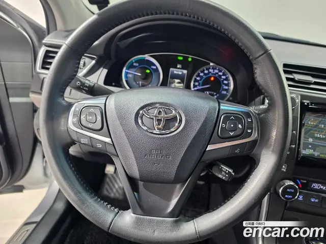 Toyota Camry 2016 2.5 автомат (гидро), миниатюра 10 Toyota Camry 2016 2.5 автомат (гидро), миниатюра 10