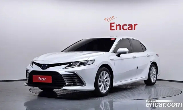 Toyota Camry 2023 2.5 автомат (гидро), миниатюра 1 Toyota Camry 2023 2.5 автомат (гидро), миниатюра 1
