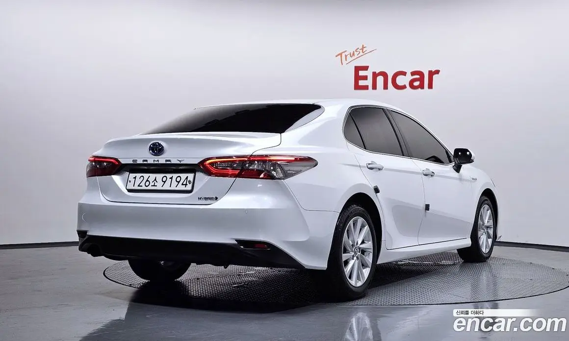 Toyota Camry 2023 2.5 автомат (гидро), фото 2 Toyota Camry 2023 2.5 автомат (гидро), фото 2