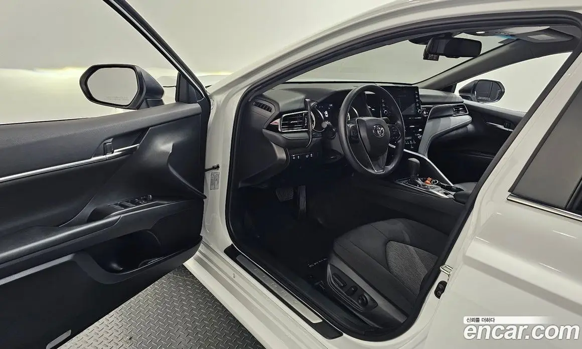 Toyota Camry 2023 2.5 автомат (гидро), фото 13 Toyota Camry 2023 2.5 автомат (гидро), фото 13