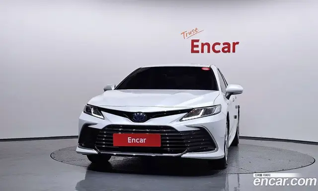 Toyota Camry 2023 2.5 автомат (гидро), миниатюра 3 Toyota Camry 2023 2.5 автомат (гидро), миниатюра 3