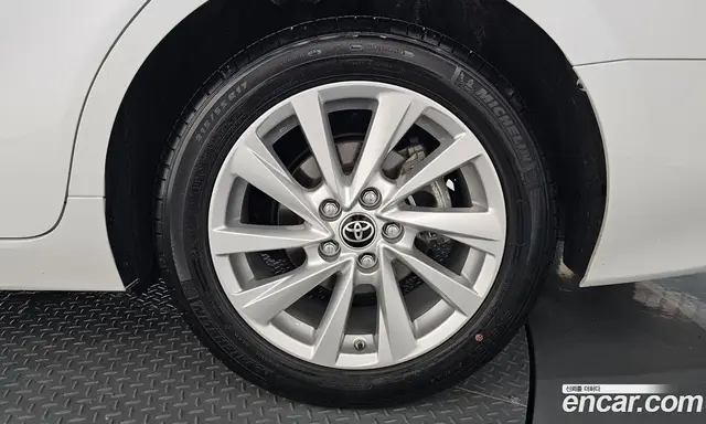 Toyota Camry 2023 2.5 автомат (гидро), миниатюра 7 Toyota Camry 2023 2.5 автомат (гидро), миниатюра 7