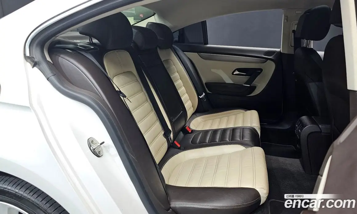 Volkswagen CC 2012 2.0 автомат (гидро), фото 11 Volkswagen CC 2012 2.0 автомат (гидро), фото 11
