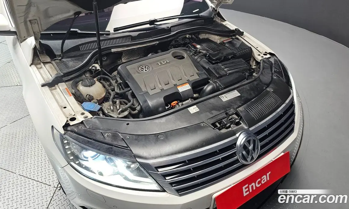 Volkswagen CC 2012 2.0 автомат (гидро), фото 6 Volkswagen CC 2012 2.0 автомат (гидро), фото 6