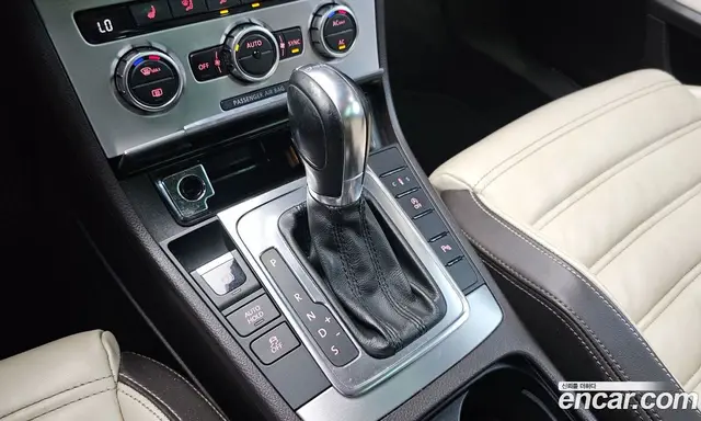 Volkswagen CC 2012 2.0 автомат (гидро), миниатюра 9 Volkswagen CC 2012 2.0 автомат (гидро), миниатюра 9