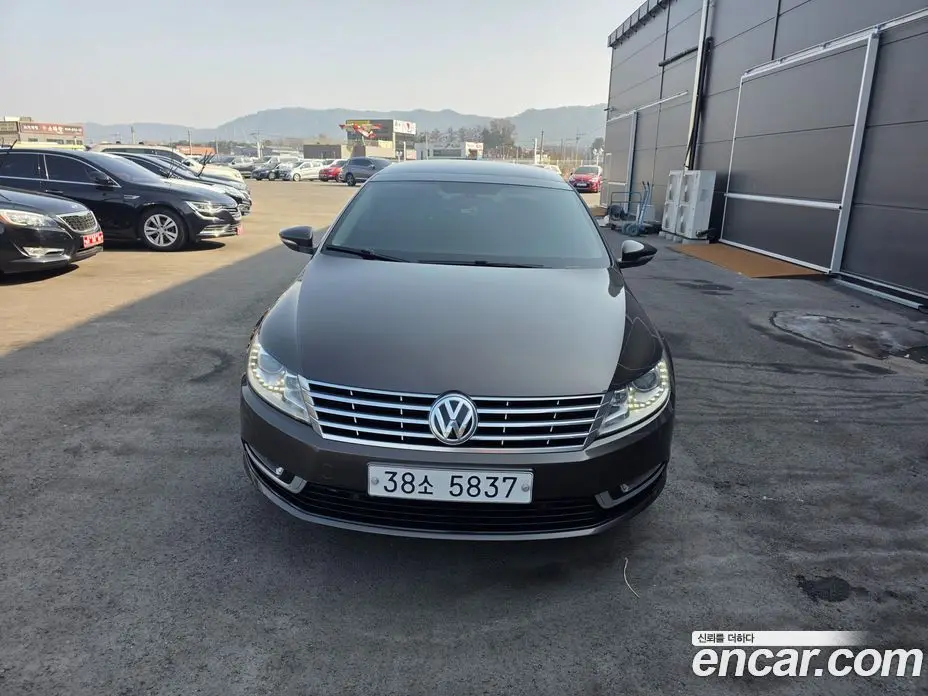 Volkswagen CC 2013 2.0 автомат (гидро), фото 1 Volkswagen CC 2013 2.0 автомат (гидро), фото 1