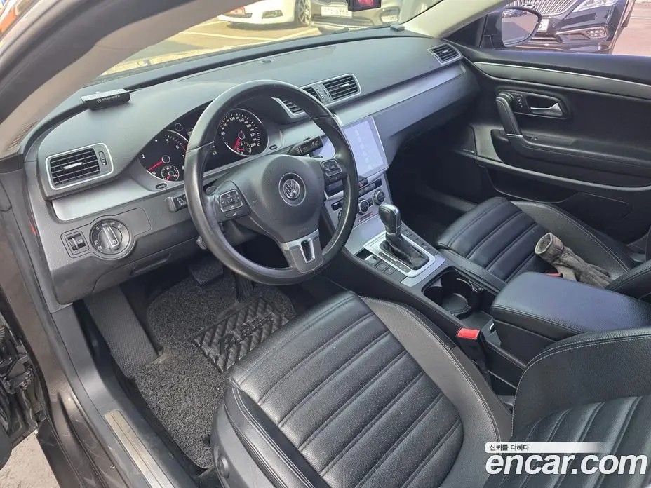 Volkswagen CC 2013 2.0 автомат (гидро), фото 13 Volkswagen CC 2013 2.0 автомат (гидро), фото 13