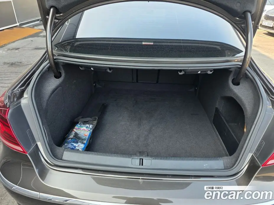 Volkswagen CC 2013 2.0 автомат (гидро), фото 14 Volkswagen CC 2013 2.0 автомат (гидро), фото 14