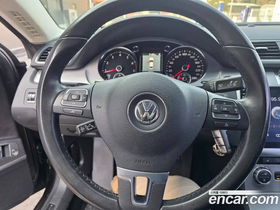 Volkswagen CC 2013 2.0 автомат (гидро), фото 15 Volkswagen CC 2013 2.0 автомат (гидро), фото 15