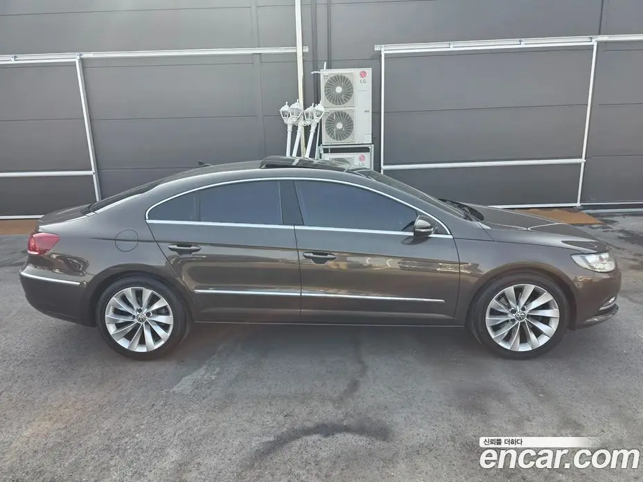 Volkswagen CC 2013 2.0 автомат (гидро), фото 3 Volkswagen CC 2013 2.0 автомат (гидро), фото 3
