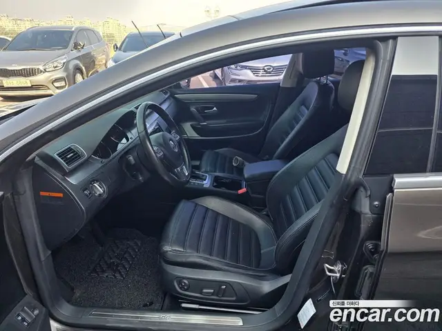 Volkswagen CC 2013 2.0 автомат (гидро), миниатюра 8 Volkswagen CC 2013 2.0 автомат (гидро), миниатюра 8