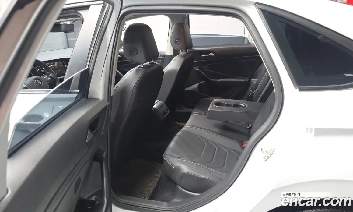 Volkswagen Jetta 2021 1.4 автомат (гидро), фото 16 Volkswagen Jetta 2021 1.4 автомат (гидро), фото 16