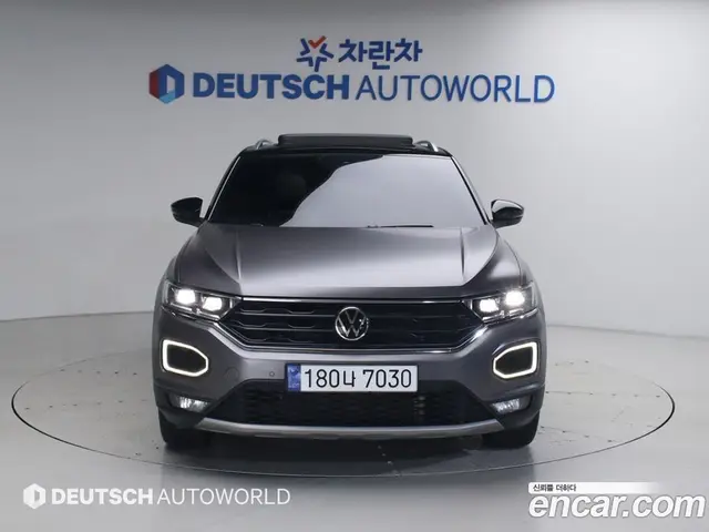 Volkswagen T-Roc 2021 2.0 автомат (гидро), миниатюра 3 Volkswagen T-Roc 2021 2.0 автомат (гидро), миниатюра 3
