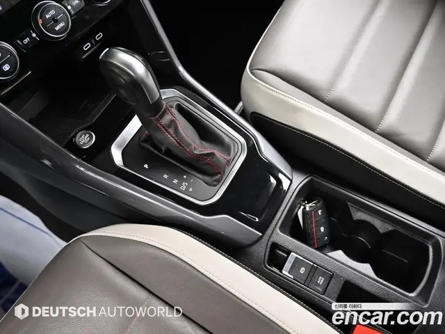 Volkswagen T-Roc 2021 2.0 автомат (гидро), миниатюра 9 Volkswagen T-Roc 2021 2.0 автомат (гидро), миниатюра 9