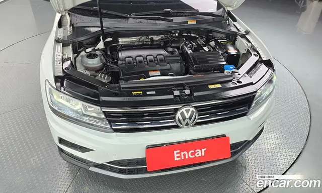Volkswagen Tiguan 2020 2.0 автомат (гидро), миниатюра 5 Volkswagen Tiguan 2020 2.0 автомат (гидро), миниатюра 5