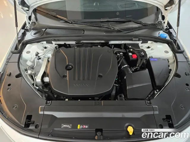 Volvo S90 2026 2.0 автомат (гидро), миниатюра 6 Volvo S90 2026 2.0 автомат (гидро), миниатюра 6