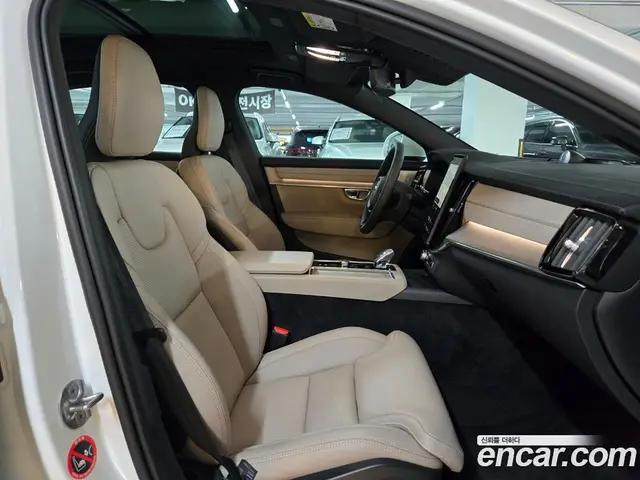 Volvo S90 2026 2.0 автомат (гидро), миниатюра 10 Volvo S90 2026 2.0 автомат (гидро), миниатюра 10