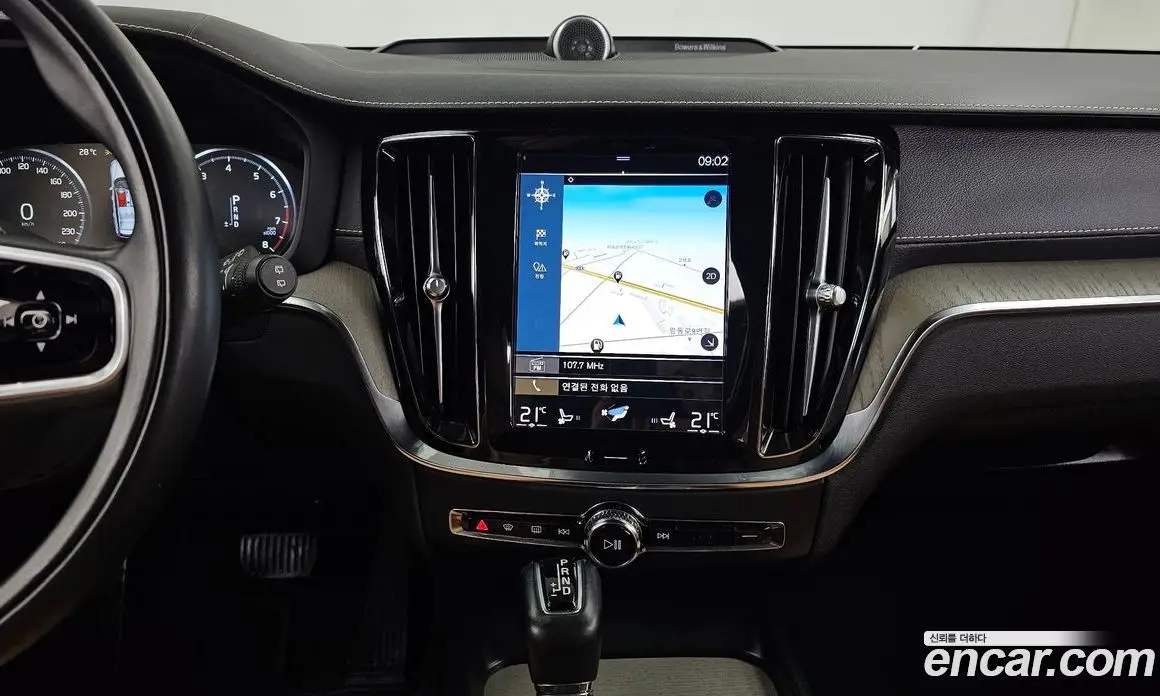Volvo V60 2019 2.0 автомат (гидро), фото 20 Volvo V60 2019 2.0 автомат (гидро), фото 20