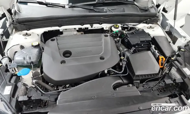 Volvo XC40 2023 2.0 автомат (гидро), миниатюра 6 Volvo XC40 2023 2.0 автомат (гидро), миниатюра 6