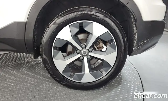 Volvo XC40 2023 2.0 автомат (гидро), миниатюра 7 Volvo XC40 2023 2.0 автомат (гидро), миниатюра 7