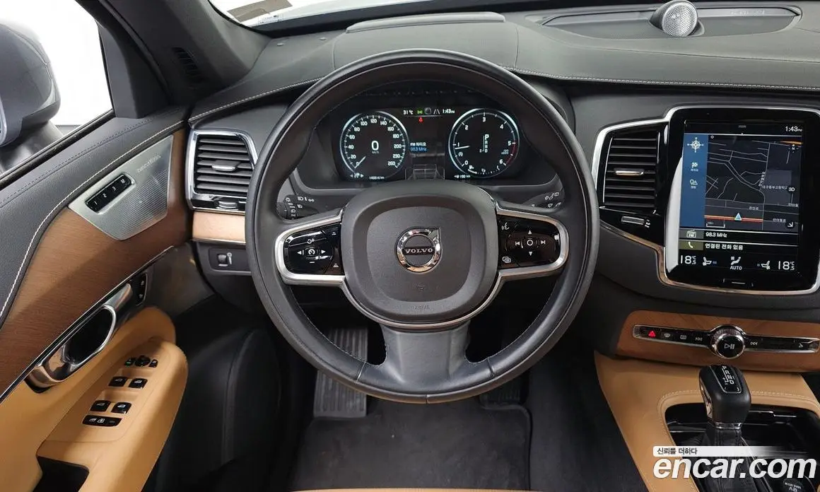 Volvo XC90 2017 2.0 автомат (гидро), фото 12 Volvo XC90 2017 2.0 автомат (гидро), фото 12