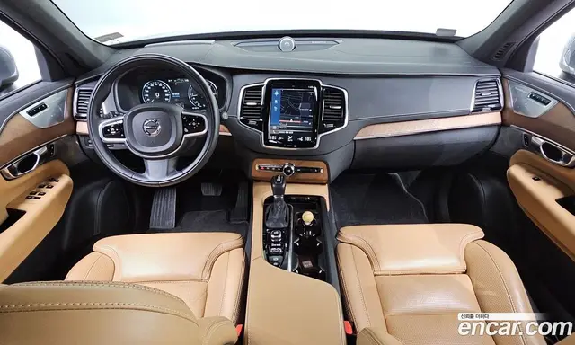 Volvo XC90 2017 2.0 автомат (гидро), миниатюра 7 Volvo XC90 2017 2.0 автомат (гидро), миниатюра 7