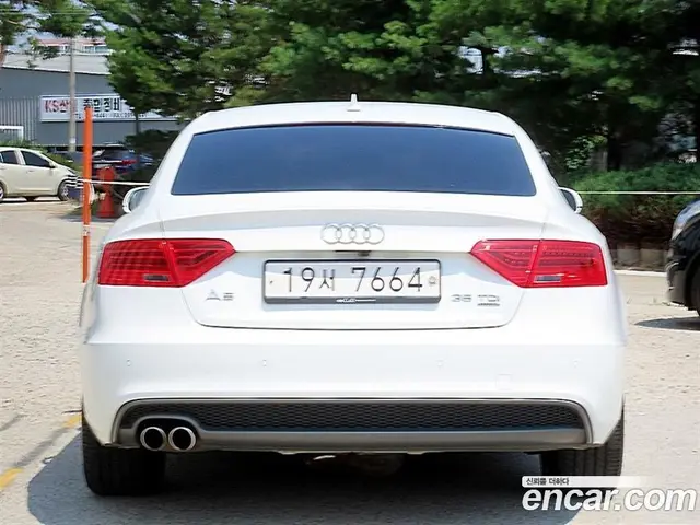 Audi A5 2014 2.0 автомат (гидро), миниатюра 4 Audi A5 2014 2.0 автомат (гидро), миниатюра 4